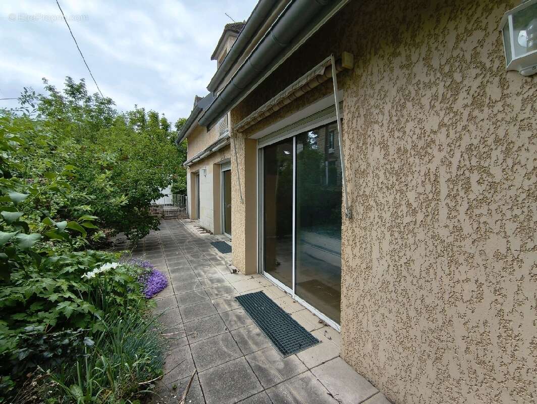 Maison à L&#039;ISLE-ADAM