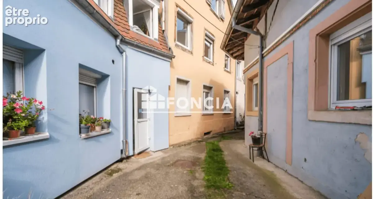 À vendre : Duplex 2 pièces de 55 m², à deux pas de l'hyper-centre de Mulhouse - photo 1