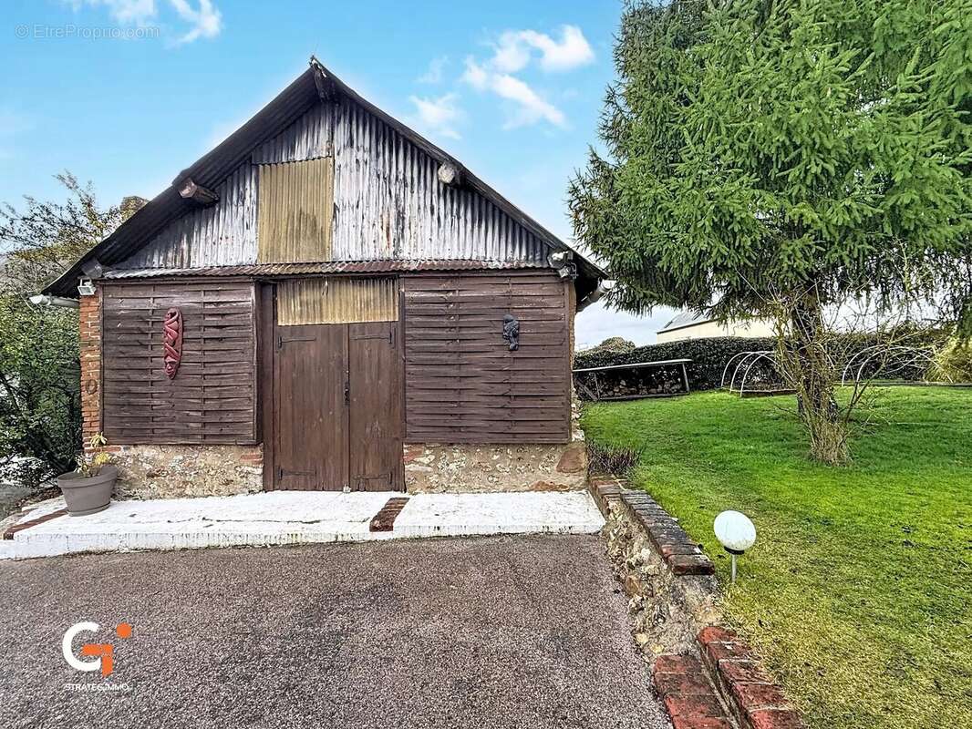 Maison à PERRIERS-SUR-ANDELLE