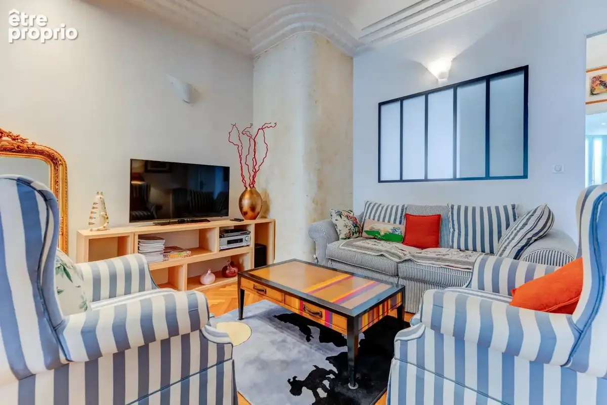 Nice Carré d’Or – Élégant 3 pièces avec balcon et aperçu mer - photo 3