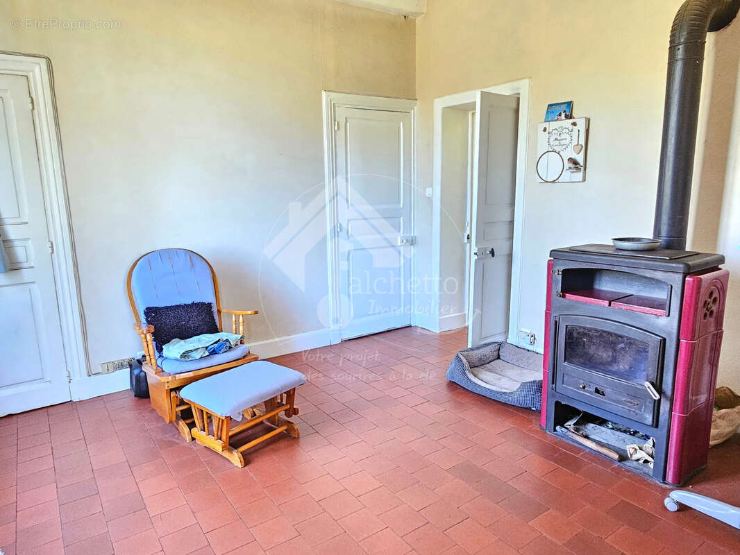 Maison à CHAVROCHES