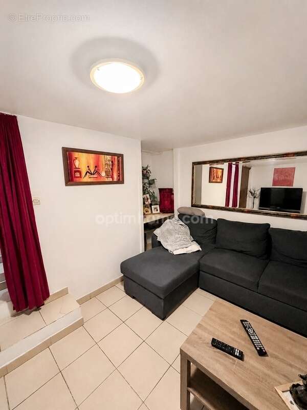 Appartement à FLORENSAC