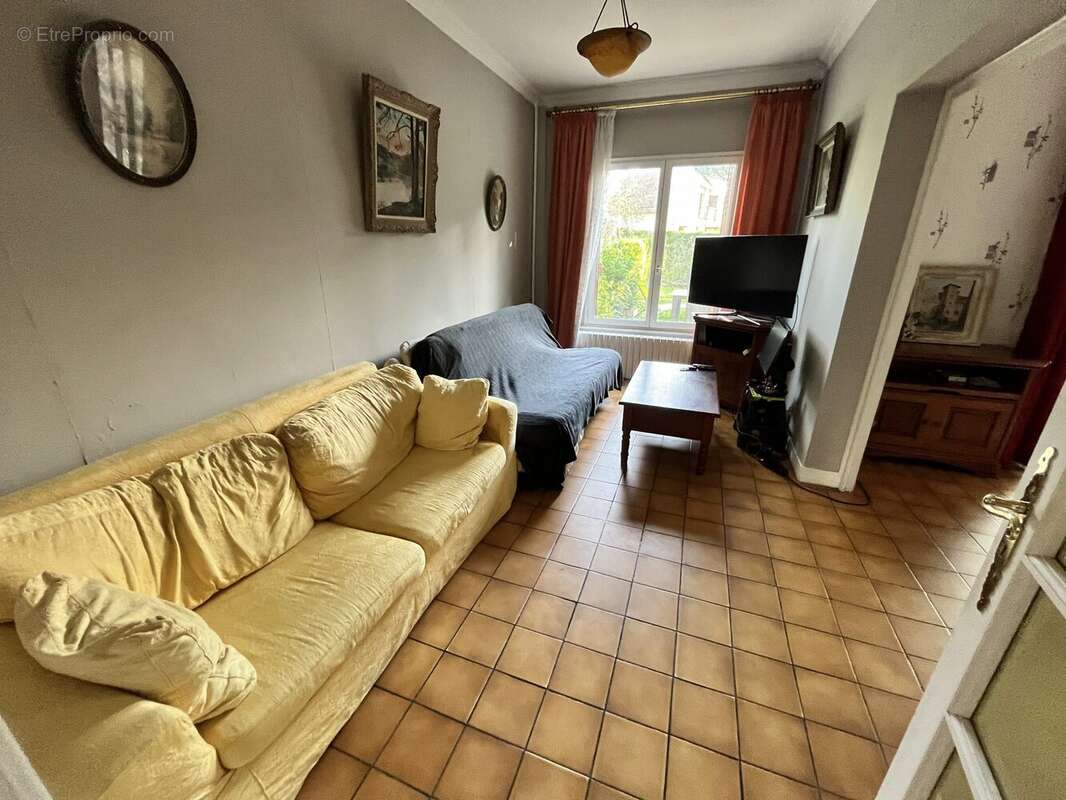 Maison à LA FRETTE-SUR-SEINE