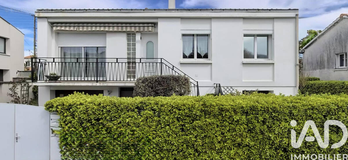 Photo 1 - Maison à LA ROCHELLE