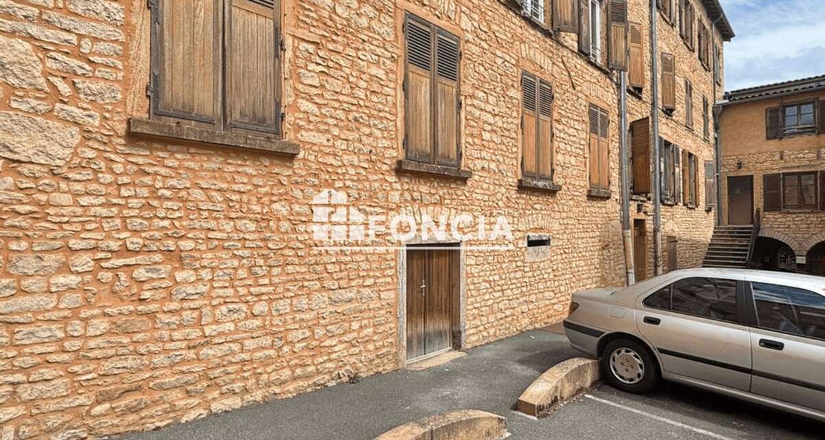 Appartement à CHAZAY-D'AZERGUES