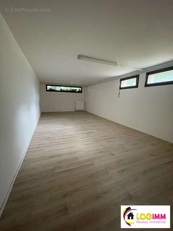 Maison à AULNOYE-AYMERIES