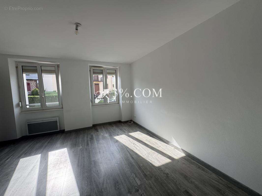 Maison à DOSSENHEIM-SUR-ZINSEL