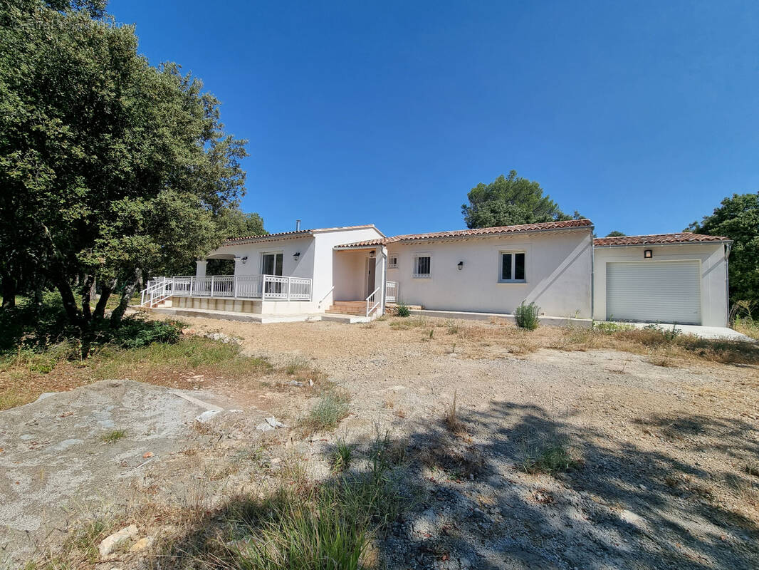 Maison à REGUSSE