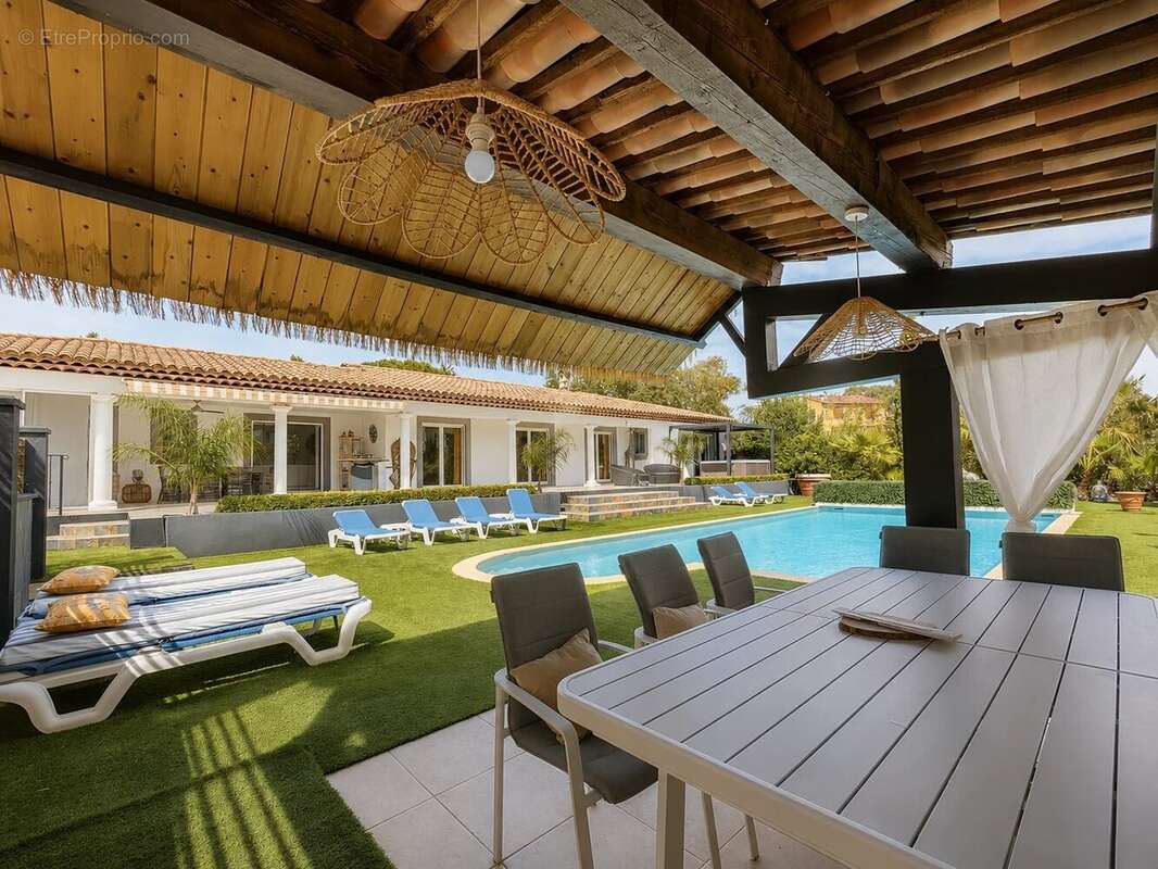 Maison à LA MOTTE