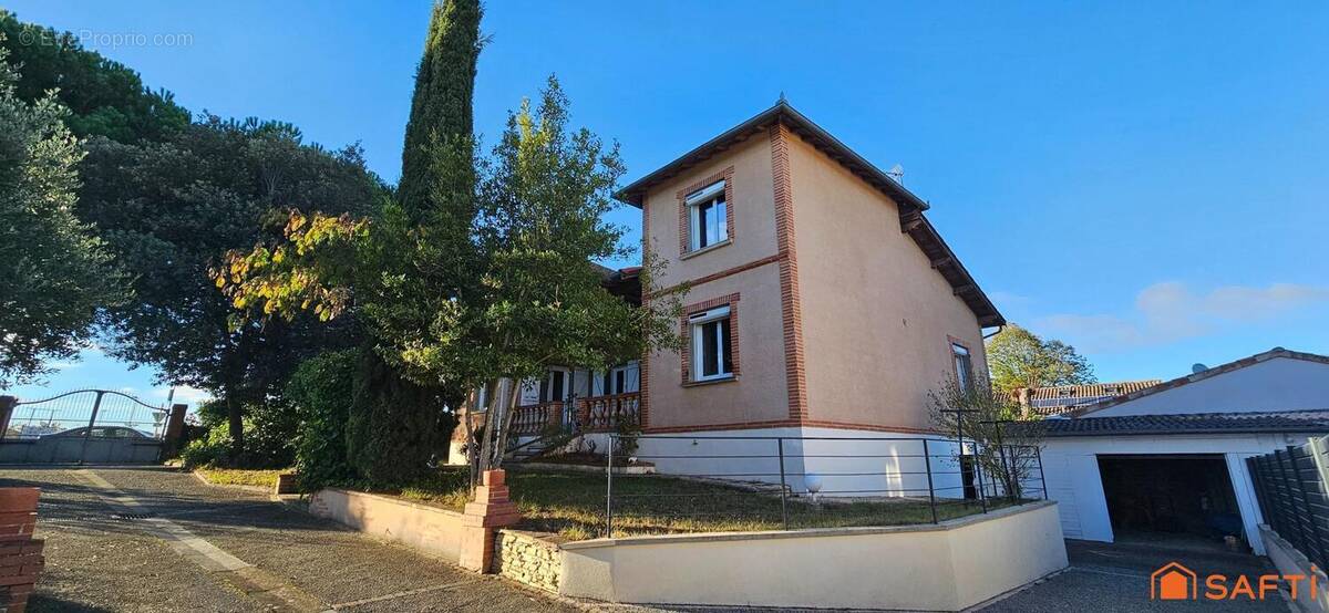 Photo 1 - Maison à BRESSOLS