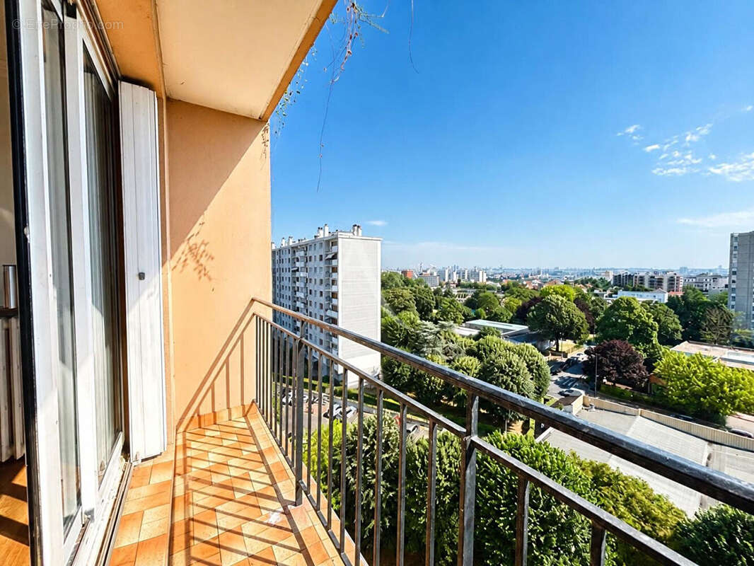 Appartement à IVRY-SUR-SEINE