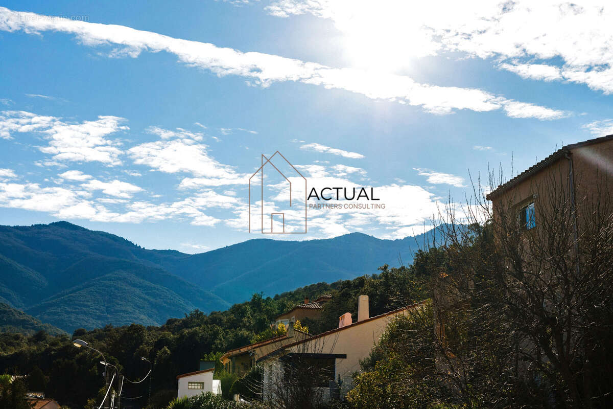 Maison à VILLELONGUE-DELS-MONTS