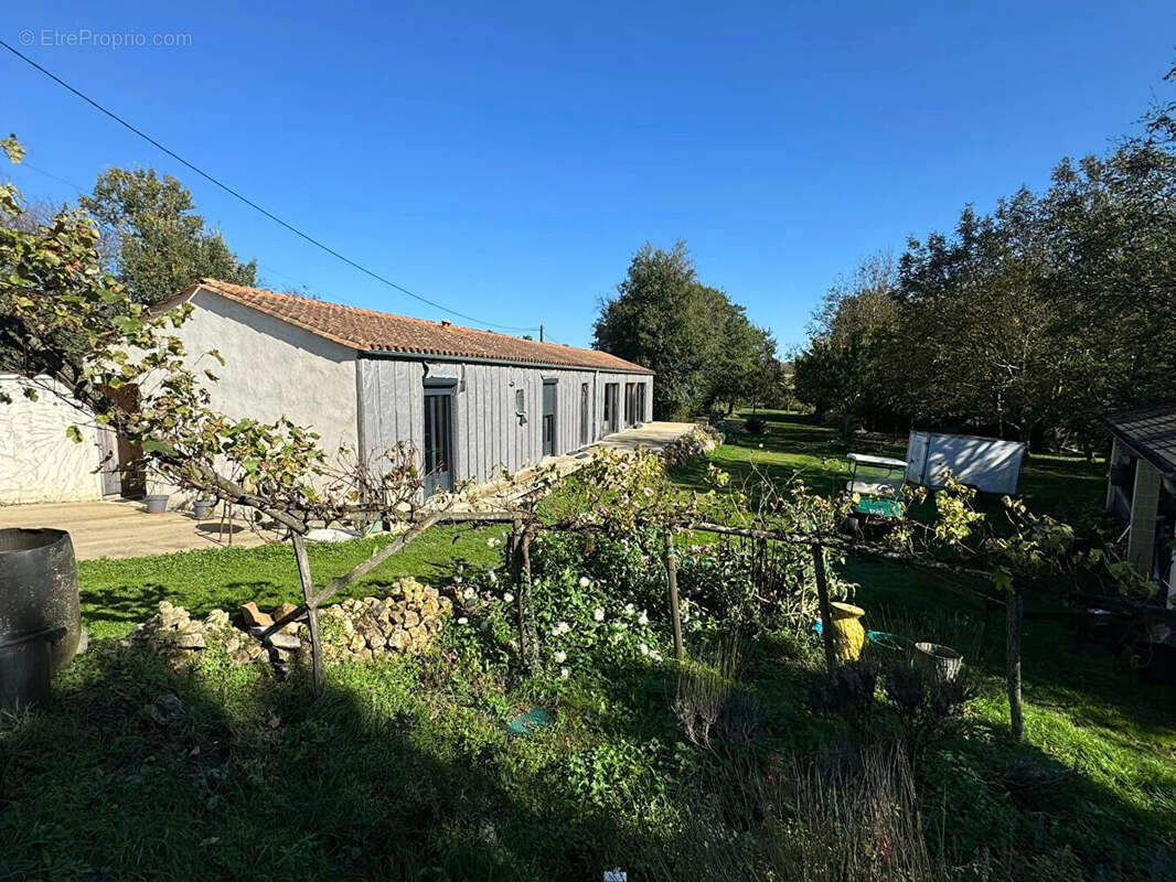 Maison à L&#039;ISLE-JOURDAIN