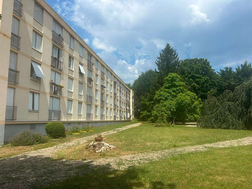 Appartement à CROSNE