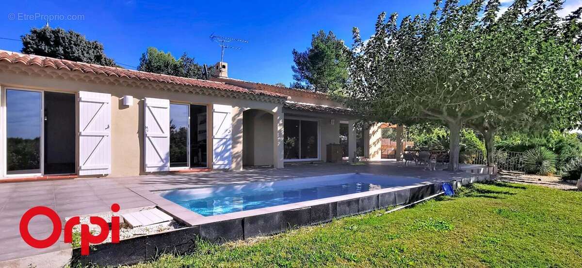 Maison à LA CADIERE-D&#039;AZUR