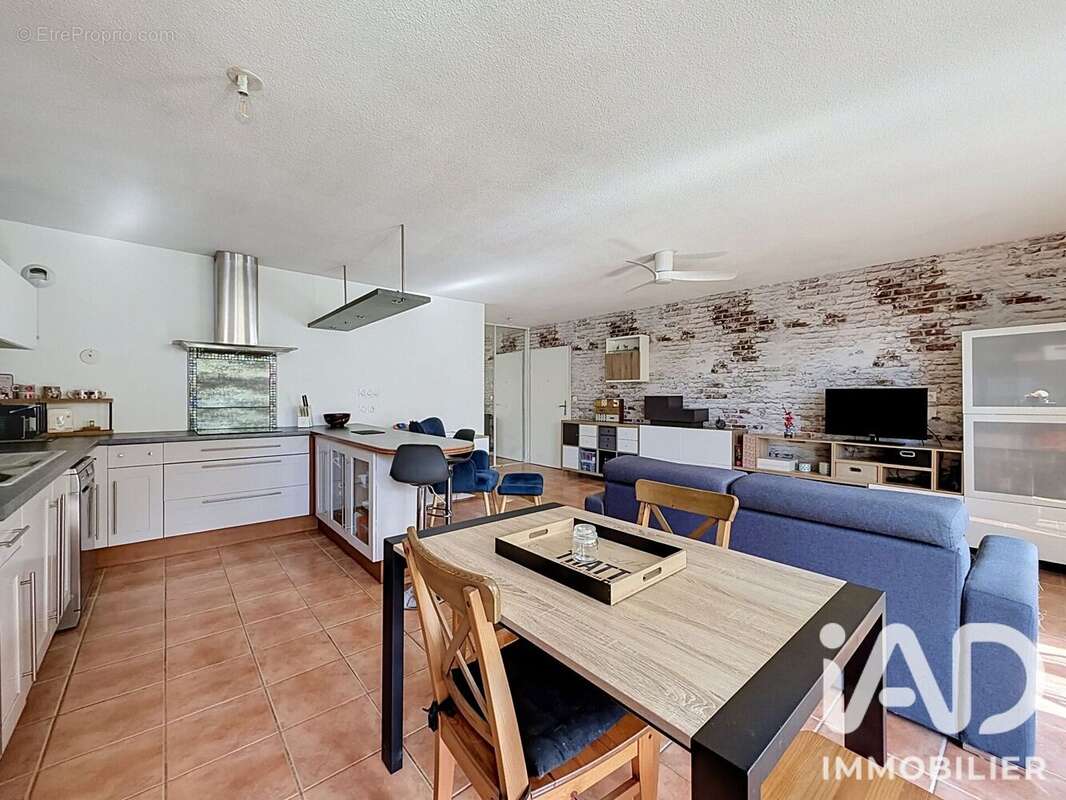 Appartement 68 m² à Echirolles  - photo 5