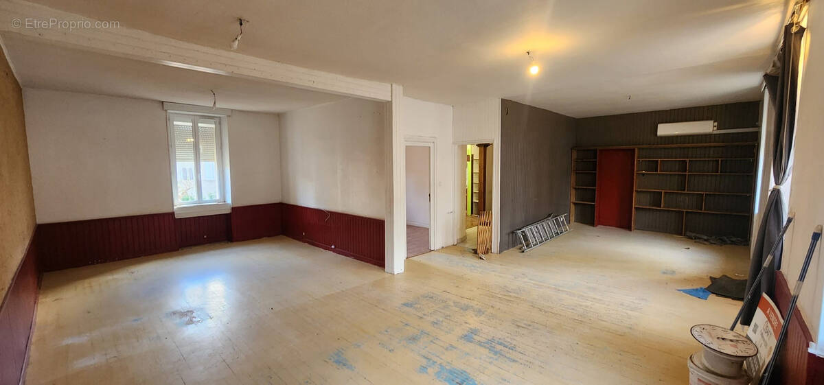 Maison à LA REDORTE