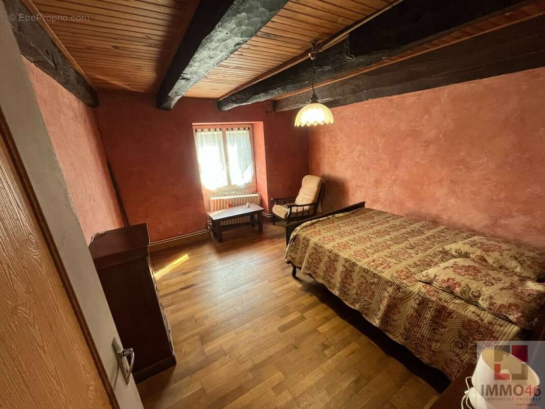 Maison à FLAUJAC-GARE