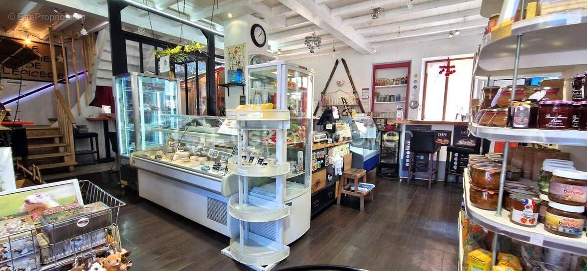 Commerce à ALLEVARD