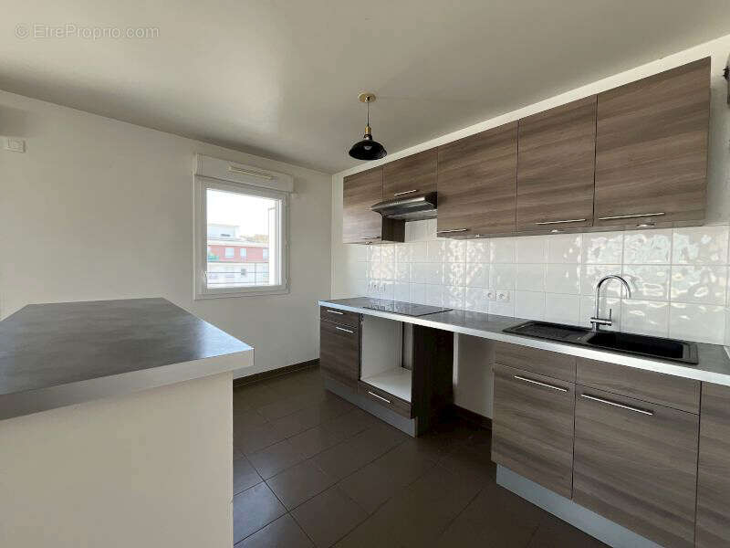 Appartement 77 m² à Quincy-Sous-Senart  - photo 6
