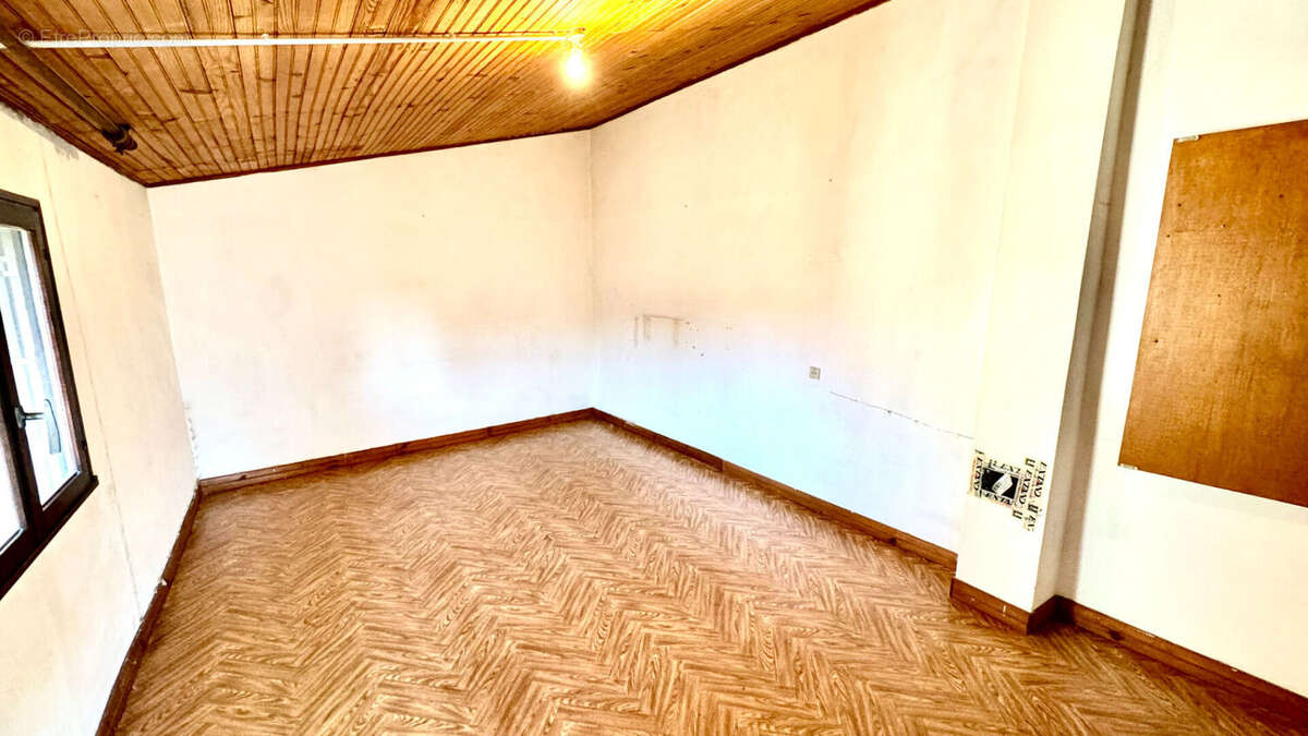 Maison de village de 95 m² habitable. - photo 13