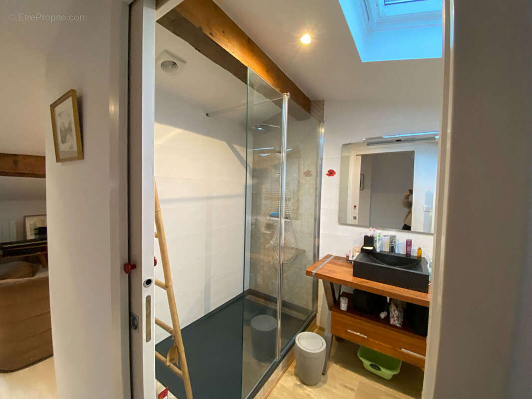 Maison à SAINT-EMILION