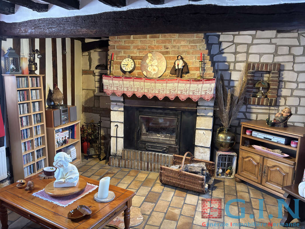 Maison Normande de 118m2 - Charme et authenticité au cœur d'un environnement verdoyant - photo 4