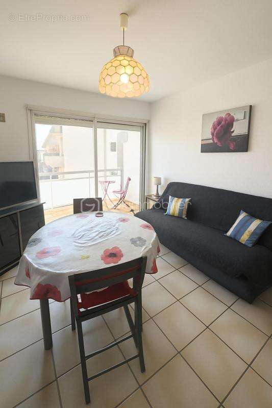 Exclusivité – port-la nouvelle – à 250 m de la plage – appartement avec 2 balcons et parking privatif - photo 7