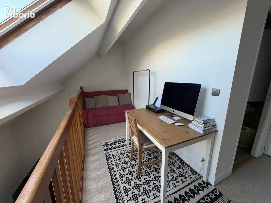 Exclusif auxerre centre-ville appartement f2 bis en duplex balcon cave parking - photo 7