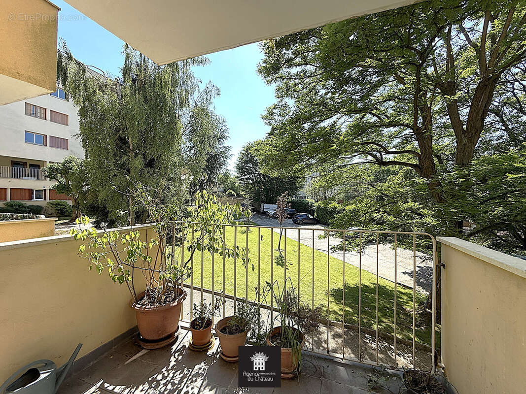 Appartement à CHAVILLE