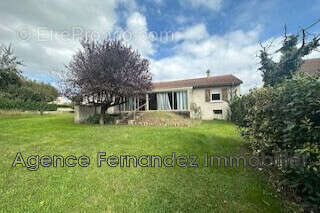 Maison 107 m² à Baugy  - photo 2