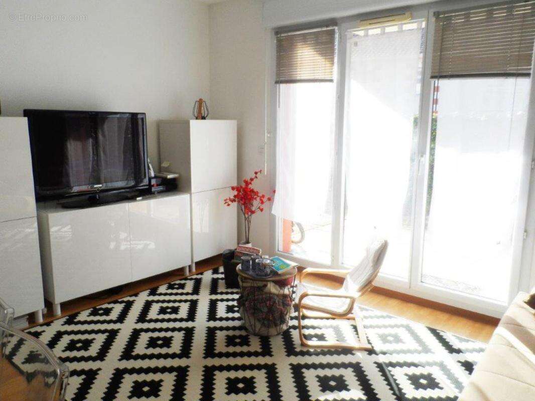 Appartement à LE VERDON-SUR-MER