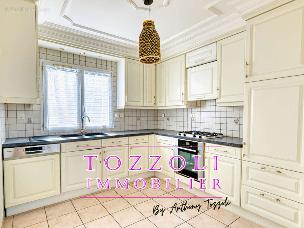 Maison à BOURGOIN-JALLIEU