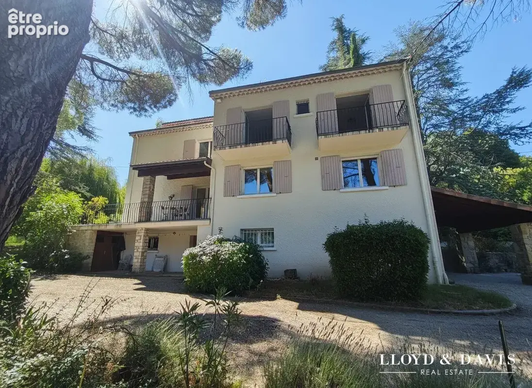 Maison 8 pièces 268 m² à vendre à Dieulefit (26220) - photo 2