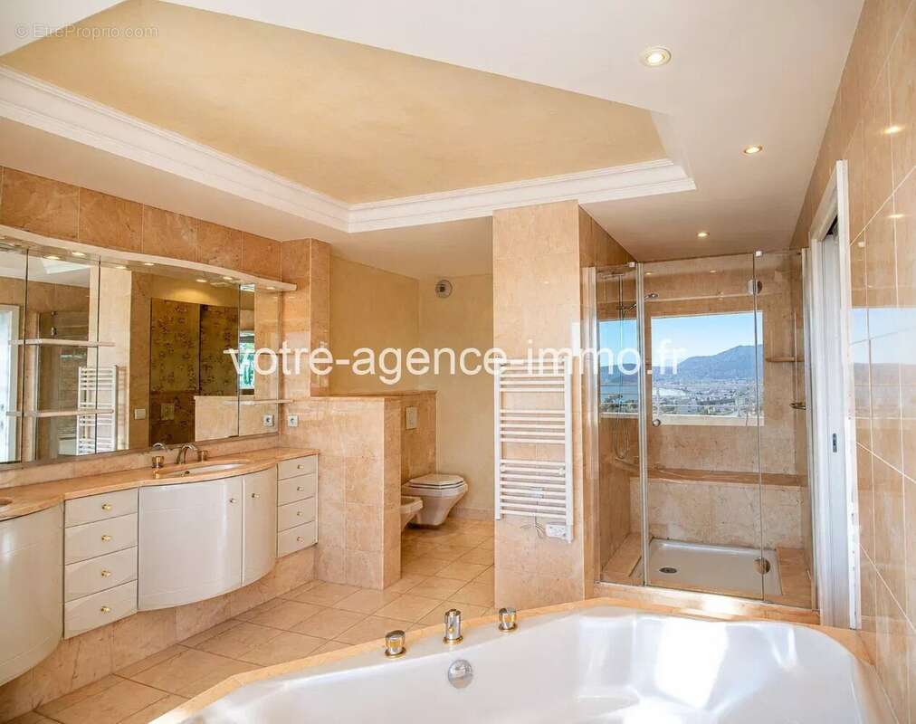 Nice Lanterne - PENTHOUSE VUE MER 360° - 190 m² + 346 m² de terrasses - Dernier étage - 2 garages - photo 18