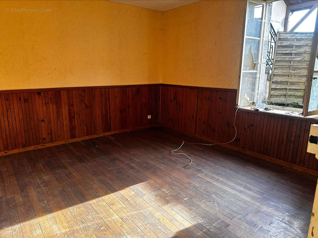 Appartement à SAINT-LOUP-SUR-SEMOUSE