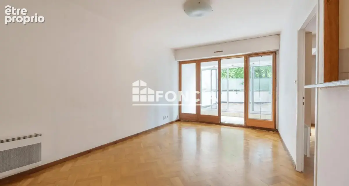 À VENDRE – Appartement 2 pièces avec véranda et exceptionnelle TERRASSE de 25 m² – Nancy Commanderie - photo 6