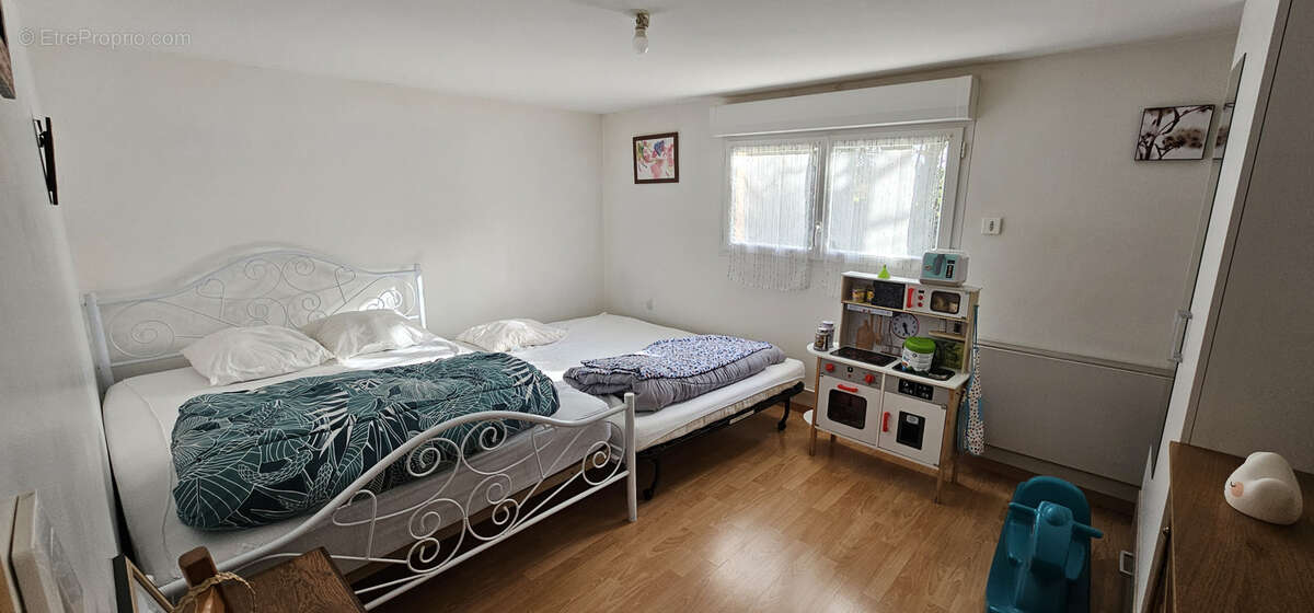 Maison à ETAIS-LA-SAUVIN