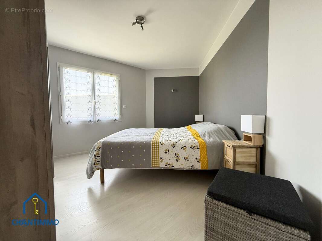 Maison à VIEILLEVIGNE