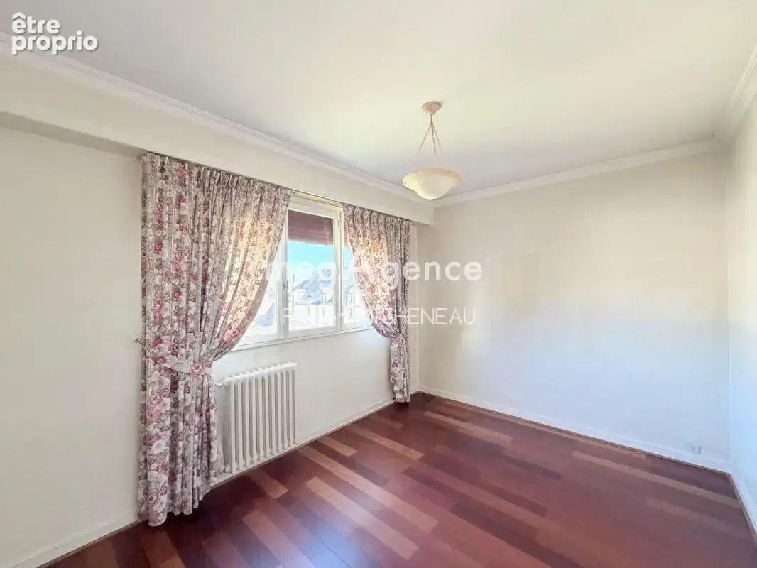 Appartement résidence La Paix - Cholet, 3 chambres, 115 m² - photo 12
