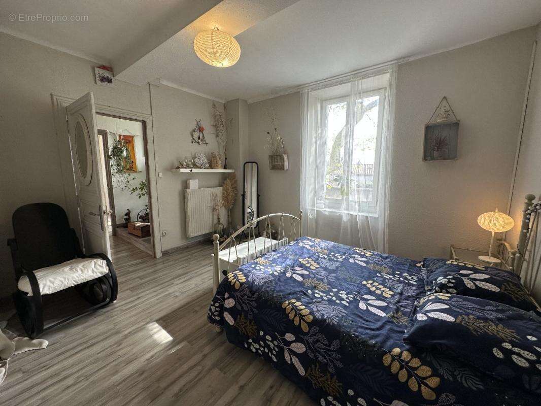 Maison à CAUNES-MINERVOIS