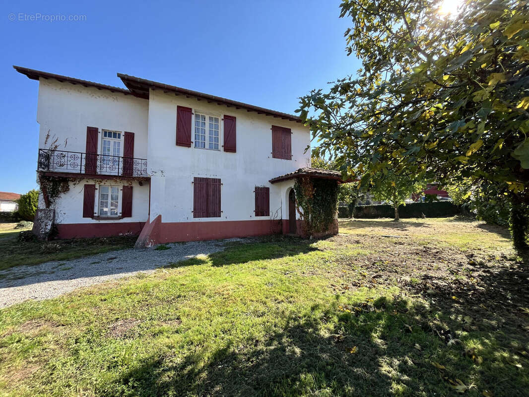 Photo 2 - Maison à SAINT-JEAN-PIED-DE-PORT