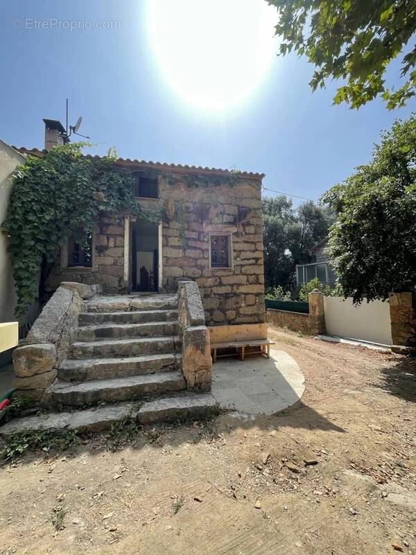 Maison à PORTO-VECCHIO