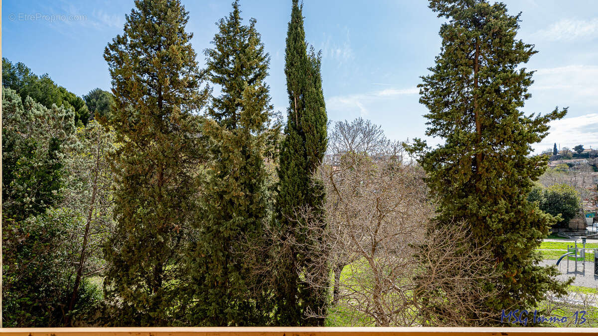 Appartement à MARSEILLE-14E
