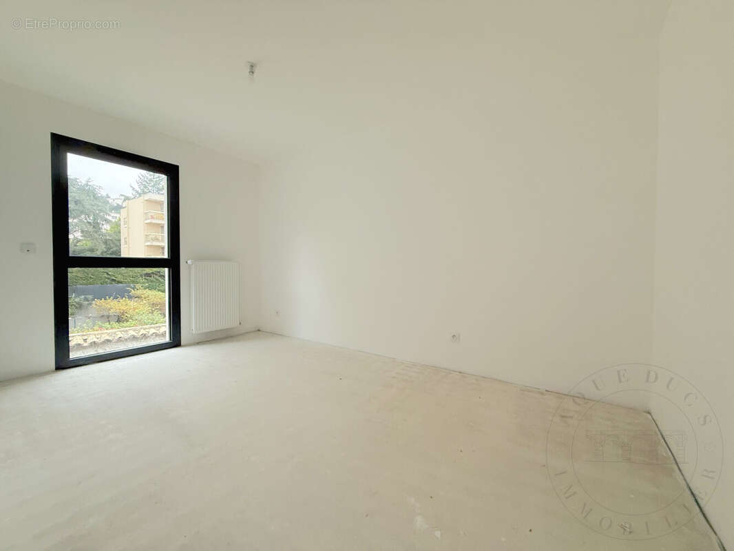 Maison à TASSIN-LA-DEMI-LUNE