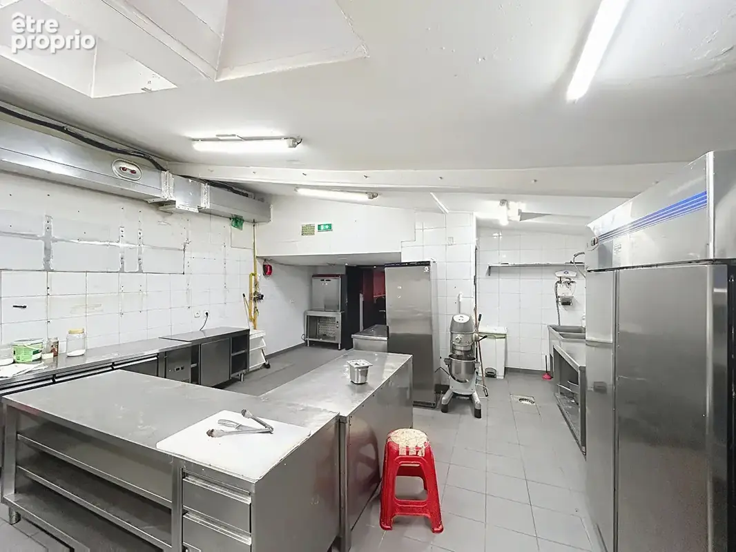 Local commercial restaurant Nice Centre proche Iconic157 m2 - photo 5