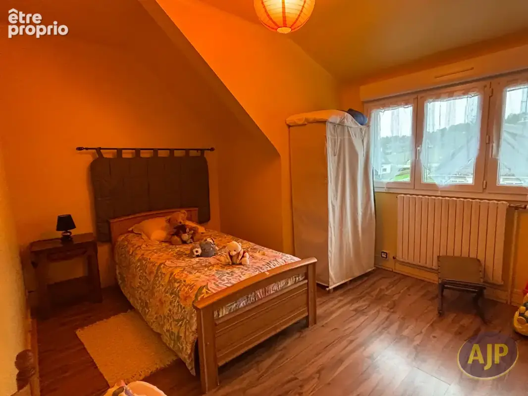 Belle maison familiale 5 chambres au coeur de Saint-Jean-Brévelay ! - photo 11