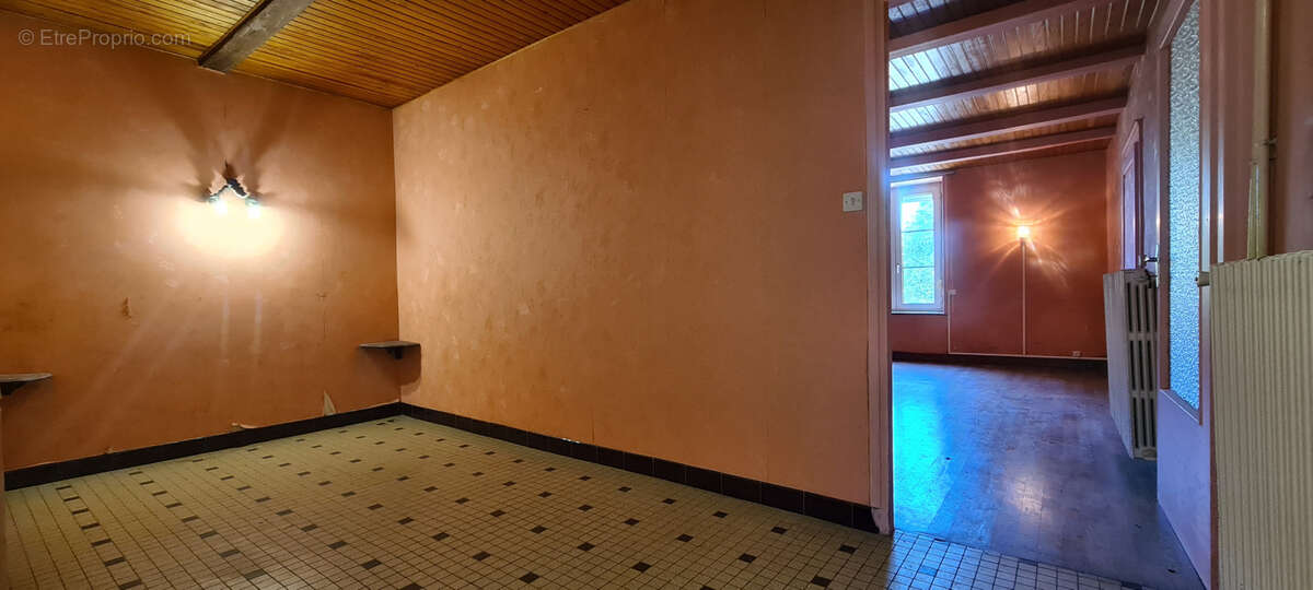 Maison à BETHELAINVILLE