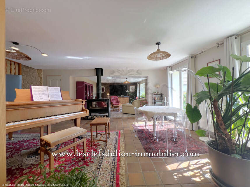 Maison 178 m² à Moret-Sur-Loing  - photo 6