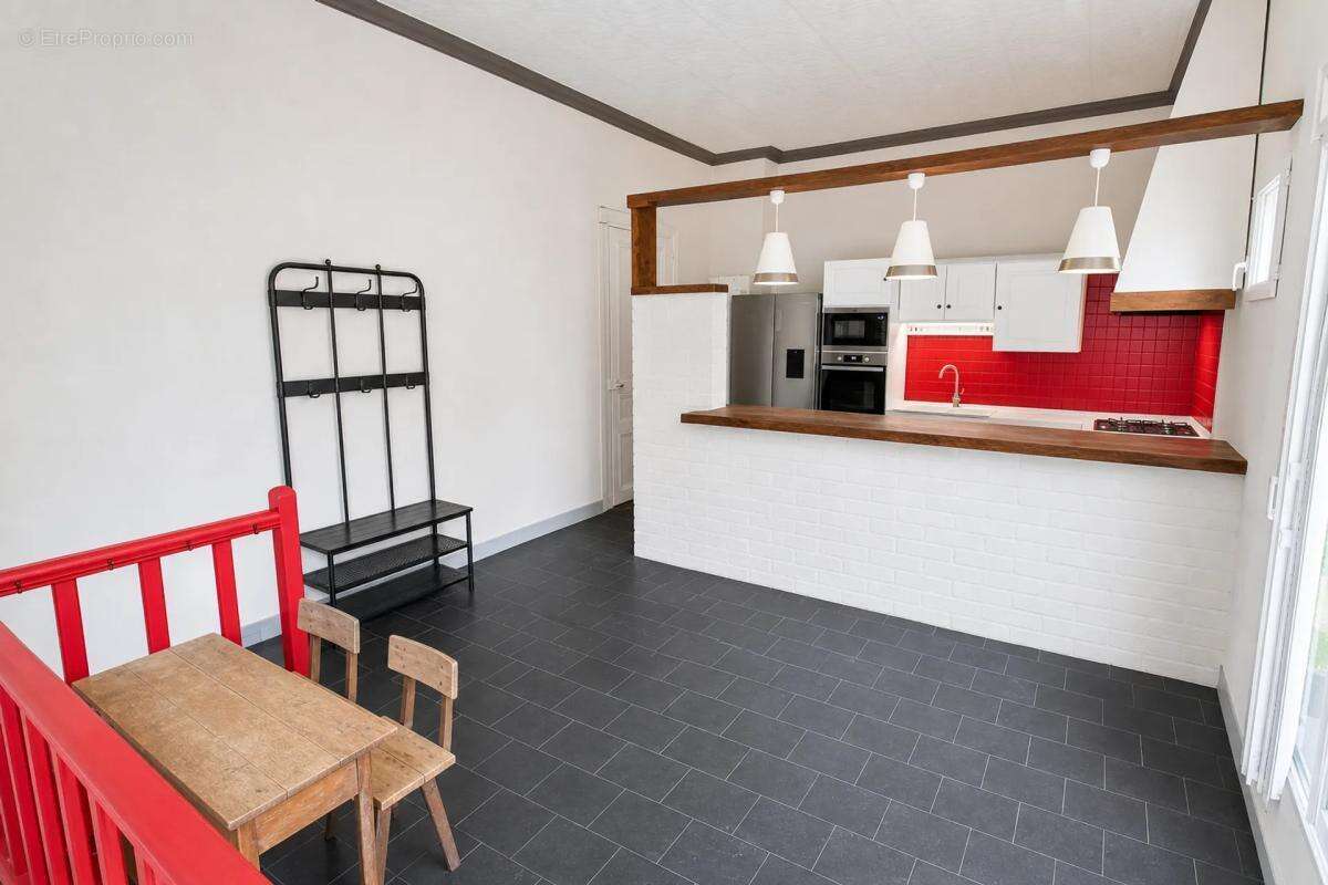 Maison de 14 pièces de 510 m² à Verdelot - photo 8